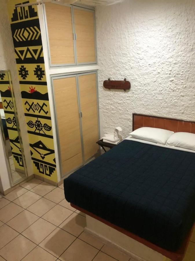 Hostal Perla Mazatlan Bagian luar foto
