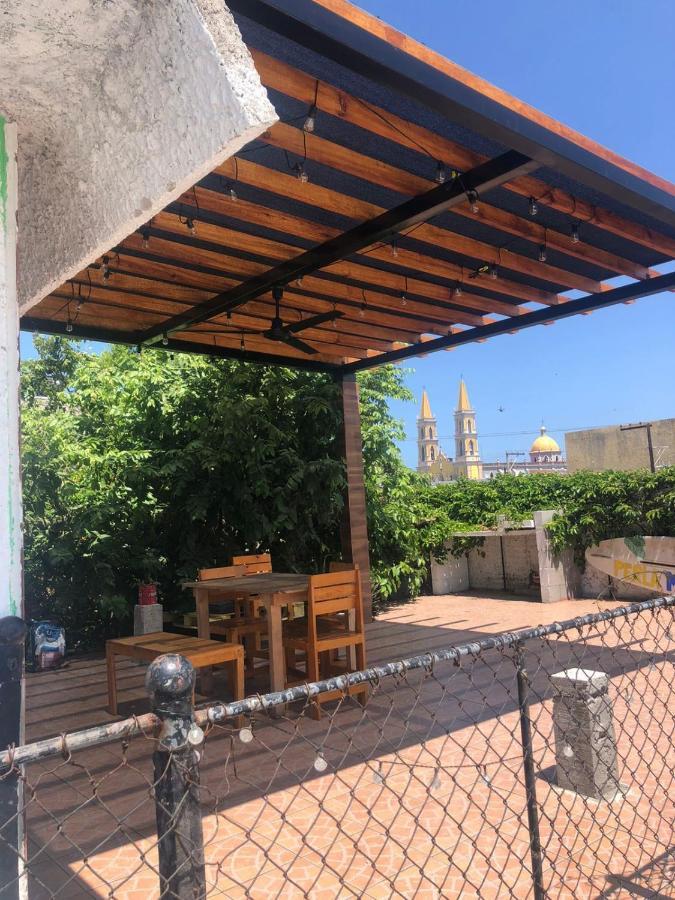 Hostal Perla Mazatlan Bagian luar foto