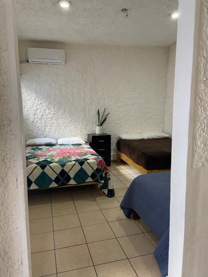 Hostal Perla Mazatlan Bagian luar foto