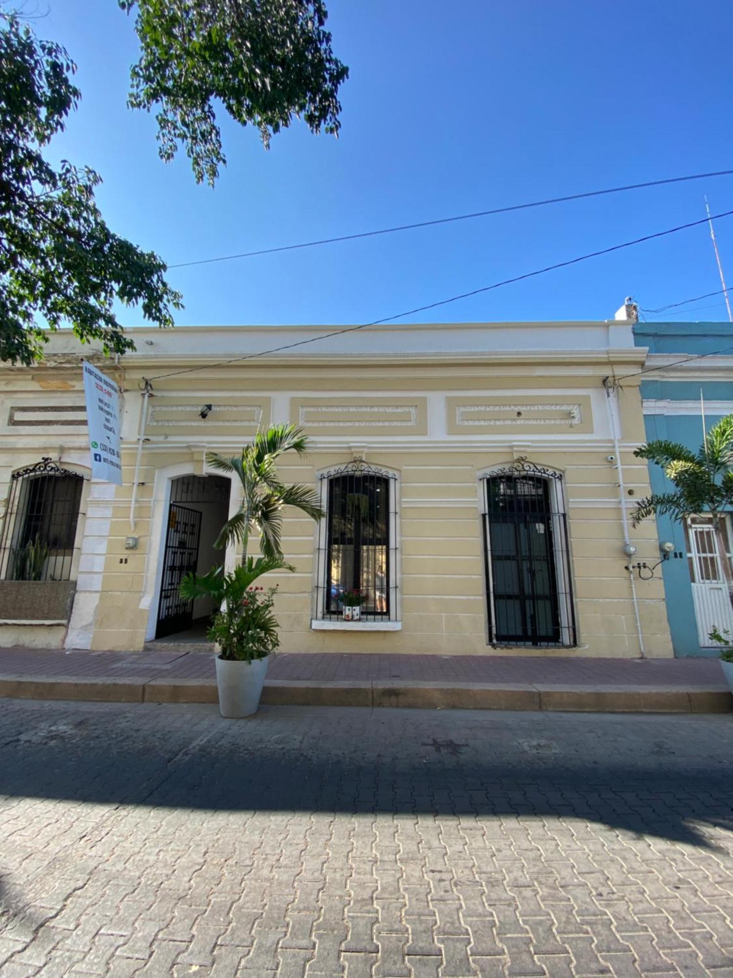 Hostal Perla Mazatlan Bagian luar foto